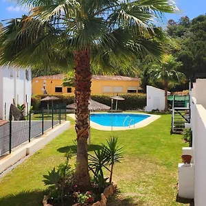 Bajo Con Jardin Deluxe Apartamento